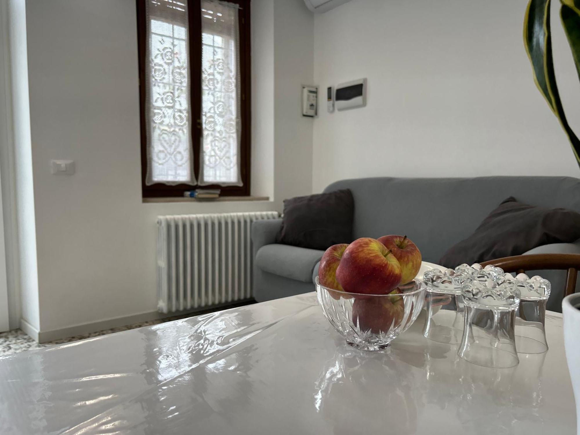 Casa Del Ciliegio Villa Valeggio sul Mincio Buitenkant foto